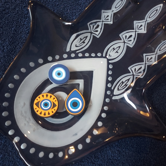 🐊(3) LOT Greek/Turkish Evil Eyes Protection from Spells Croc Charms Jibbitz - Picture 1 of 4